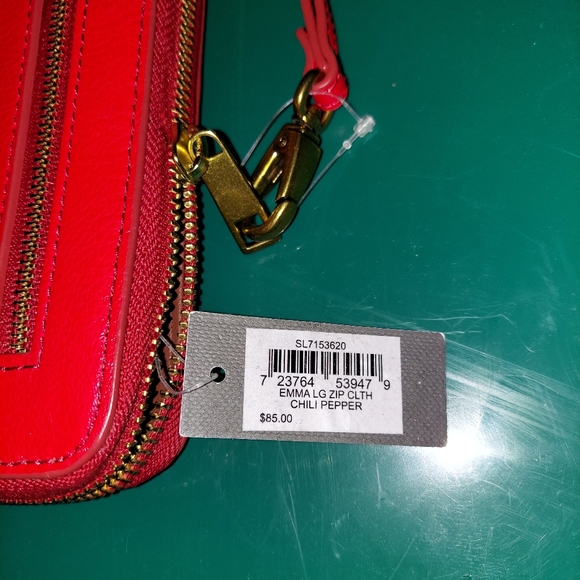 New Fossil Wallet - color looks like a burnt orang - Picture 3 of 3